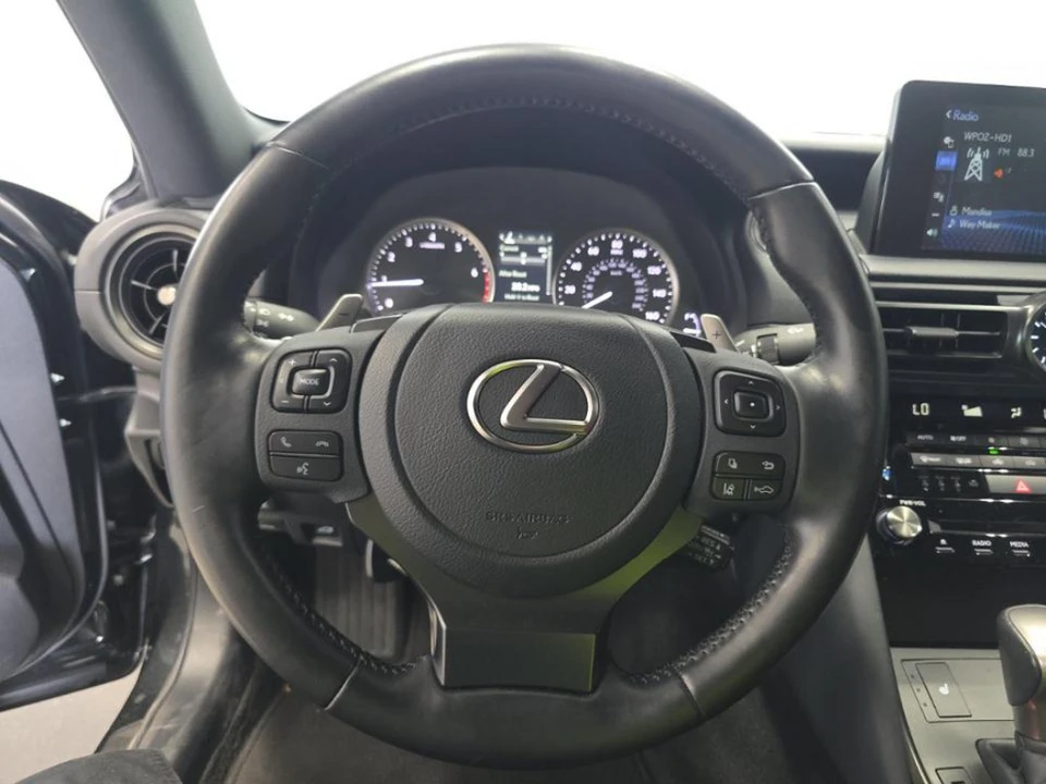 2024 Lexus IS - Image 6 of 10