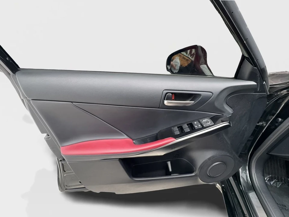 2024 Lexus IS 3rd Gen - Image 21 of 31