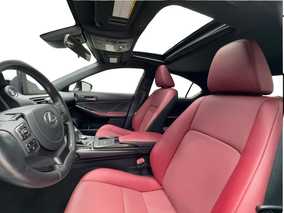 2024 Lexus IS 3rd Gen - Image 19 of 31
