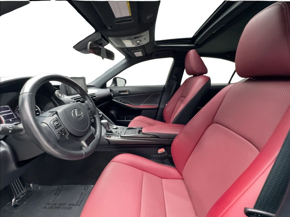 2024 Lexus IS 3rd Gen - Image 20 of 31