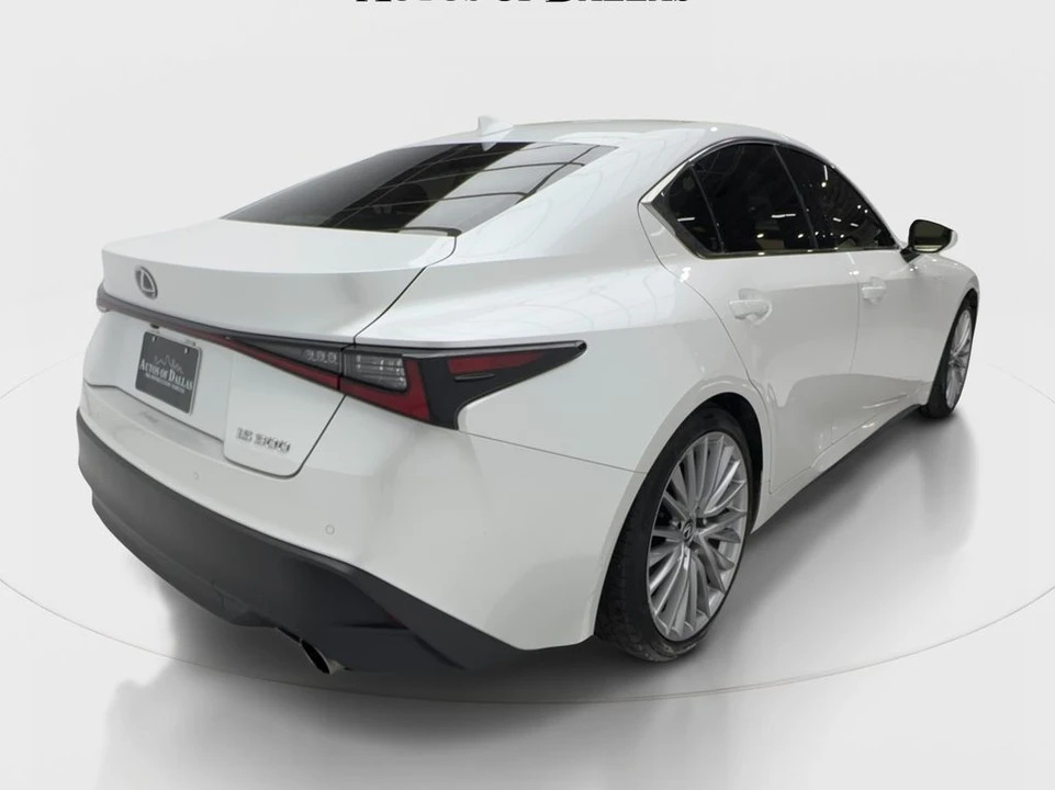 2024 Lexus IS 3rd Gen - Image 7 of 31