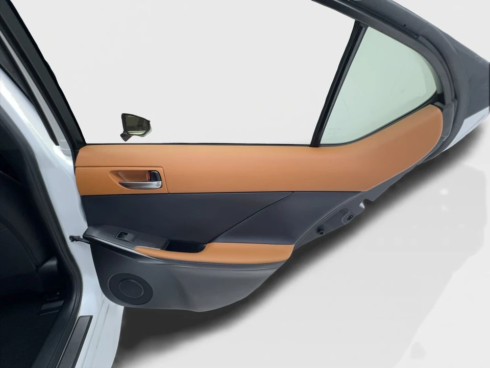 2024 Lexus IS 3rd Gen - Image 30 of 31
