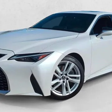 2024 Lexus IS300