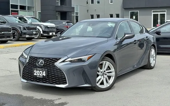 2024 Lexus IS300