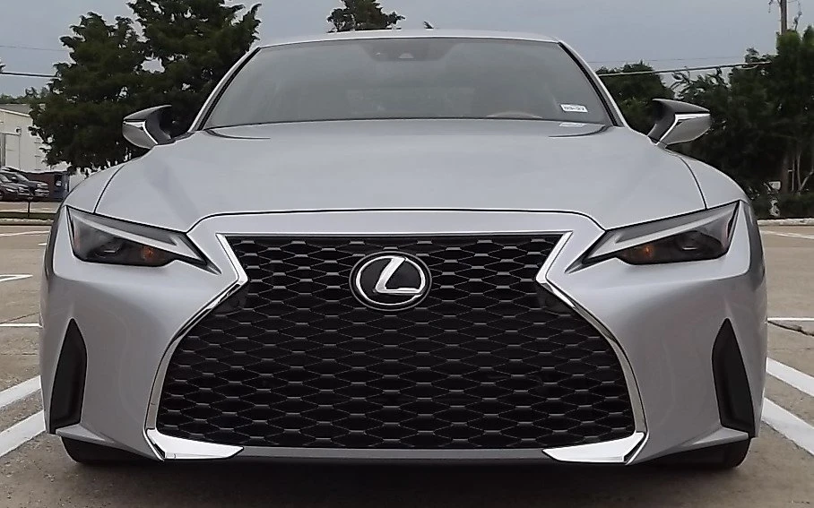 2024 Lexus IS 3rd Gen - Image 2 of 14