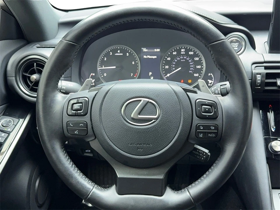 2024 Lexus IS 3rd Gen - Image 18 of 21