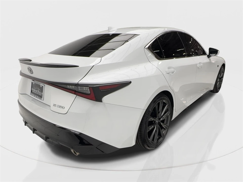 2024 Lexus IS 3rd Gen - Image 9 of 12