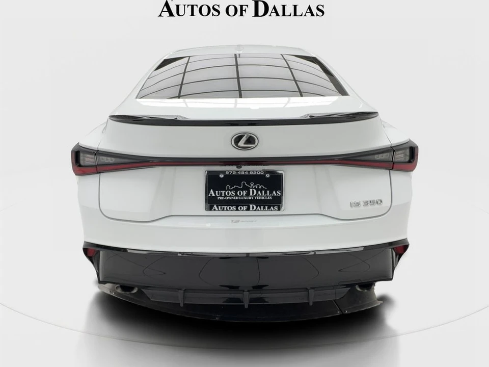 2024 Lexus IS 3rd Gen - Image 9 of 31