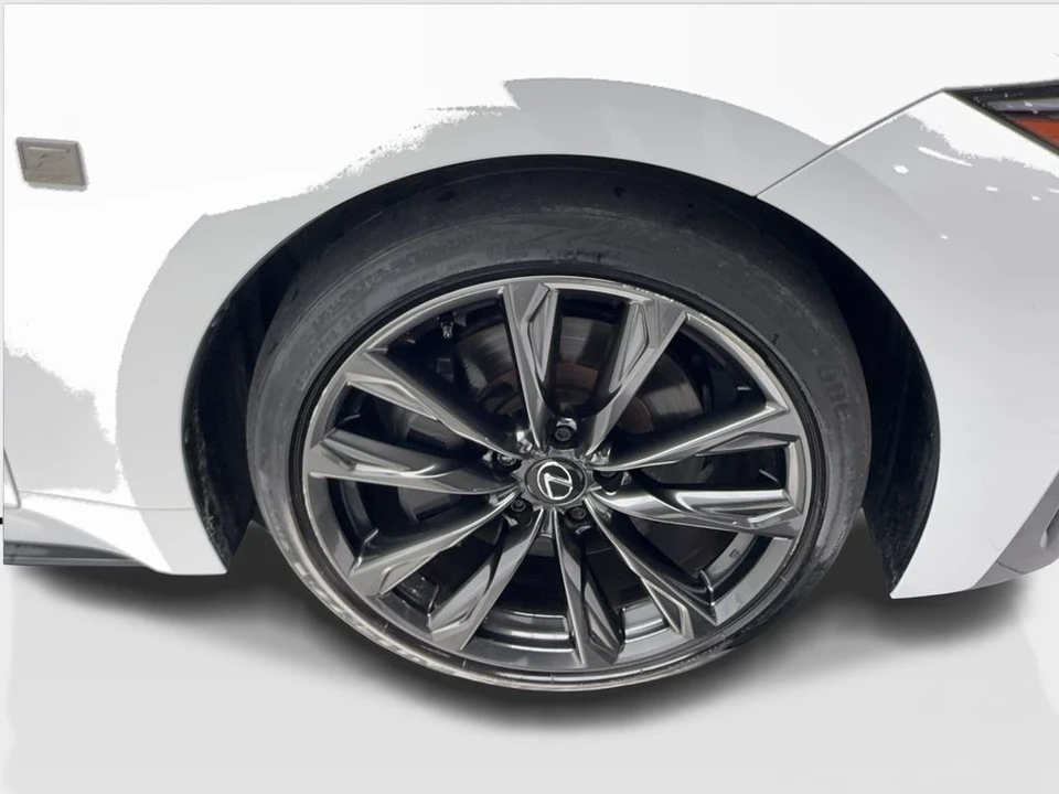 2024 Lexus IS 3rd Gen - Image 14 of 31