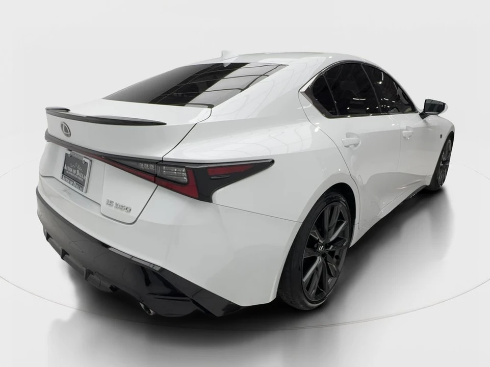 2024 Lexus IS 3rd Gen - Image 7 of 31