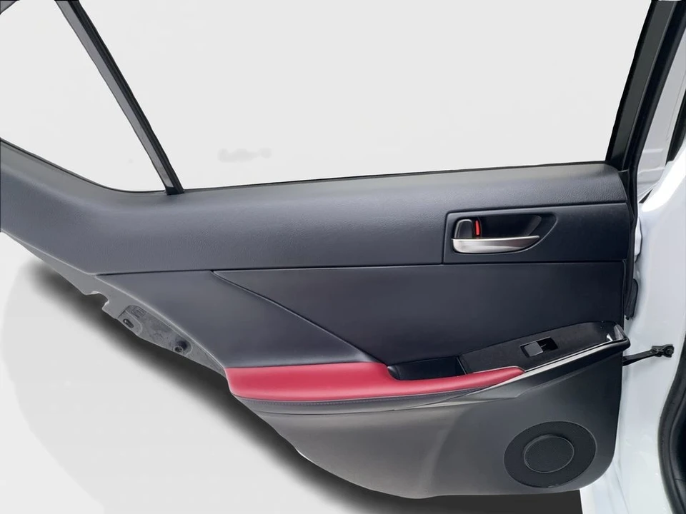 2024 Lexus IS 3rd Gen - Image 26 of 31