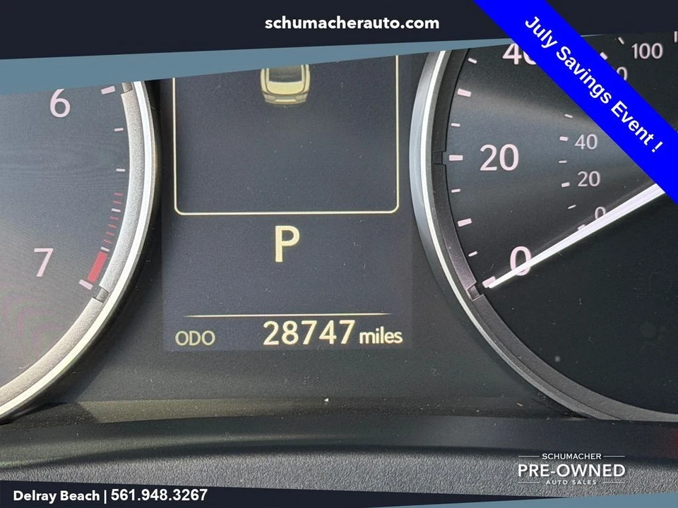 2024 Lexus IS 3rd Gen - Image 28 of 31