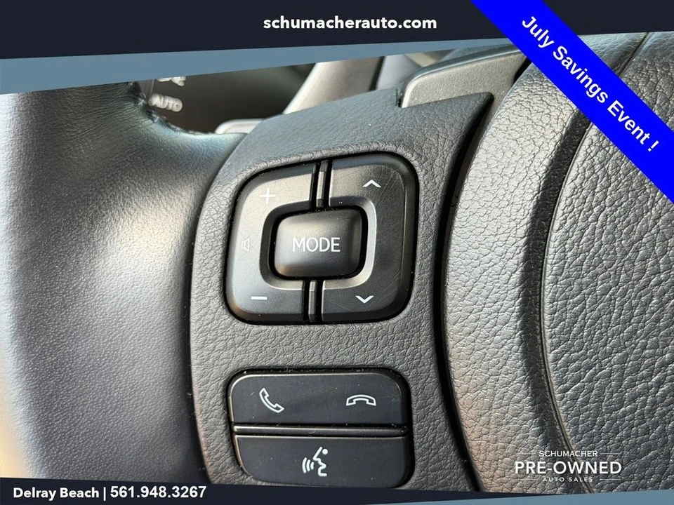 2024 Lexus IS 3rd Gen - Image 29 of 31