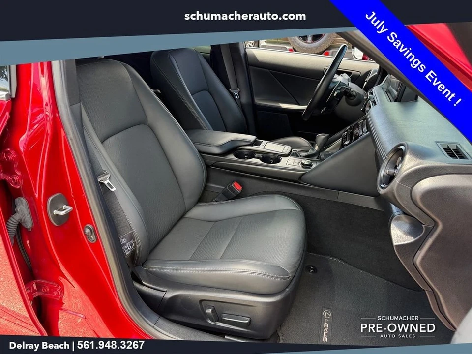 2024 Lexus IS 3rd Gen - Image 19 of 31