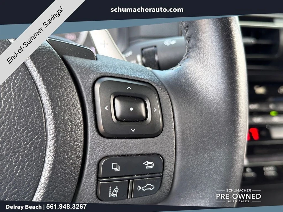 2024 Lexus IS 3rd Gen - Image 26 of 31