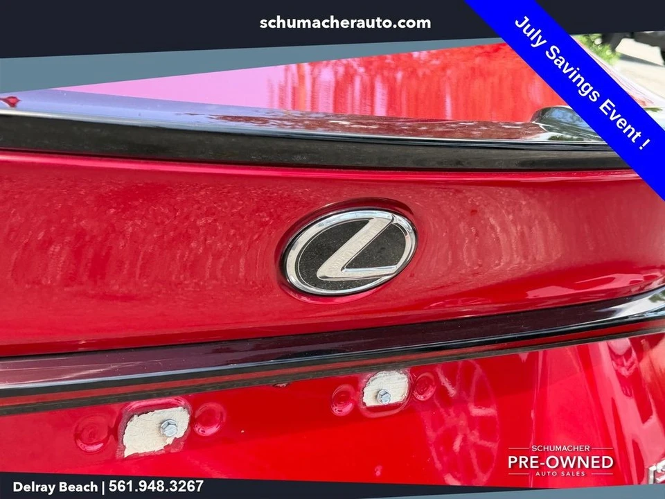2024 Lexus IS 3rd Gen - Image 15 of 31