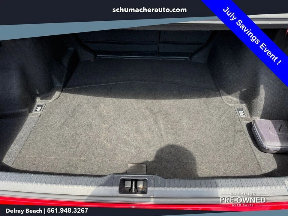 2024 Lexus IS 3rd Gen - Image 16 of 31