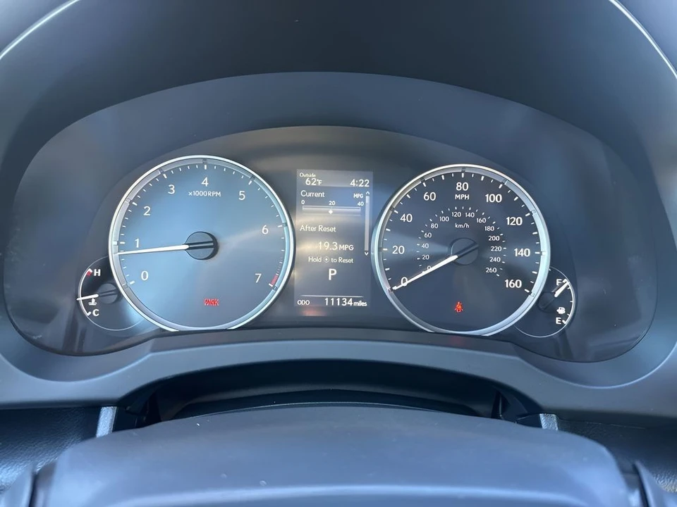 2024 Lexus IS 3rd Gen - Image 22 of 31