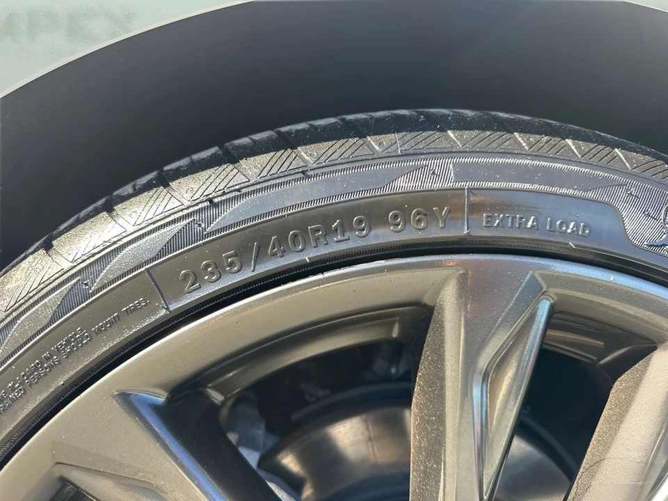 2024 Lexus IS 3rd Gen - Image 30 of 31