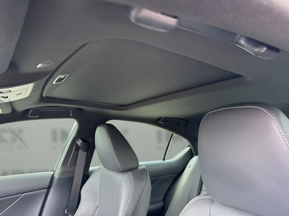 2024 Lexus IS 3rd Gen - Image 11 of 31