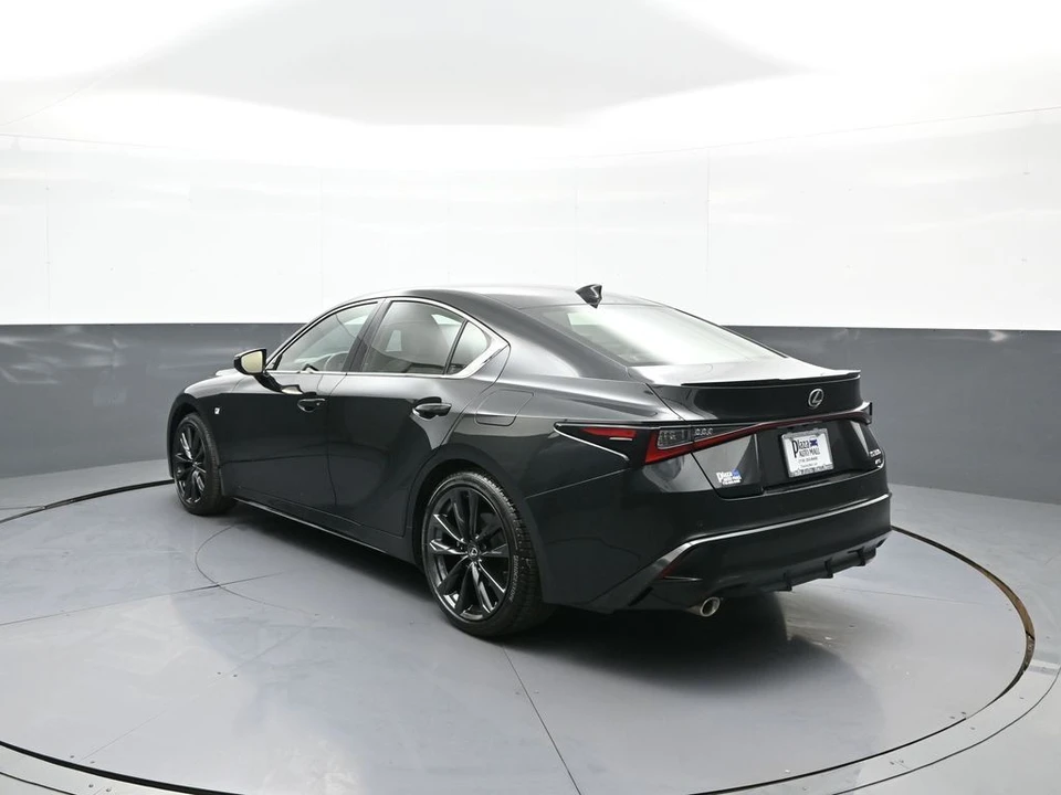 2024 Lexus IS 3rd Gen - Image 8 of 31