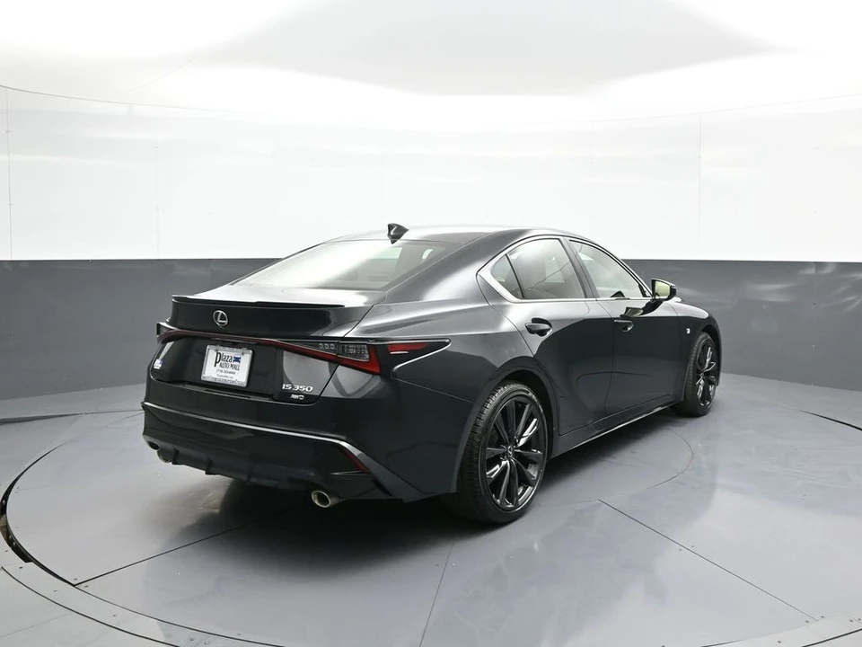 2024 Lexus IS 3rd Gen - Image 6 of 31