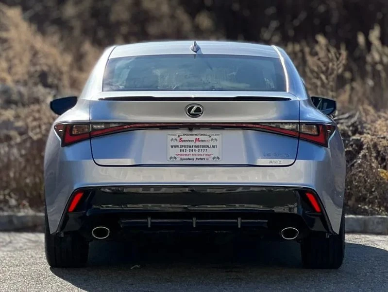 2024 Lexus IS 3rd Gen - Image 7 of 12