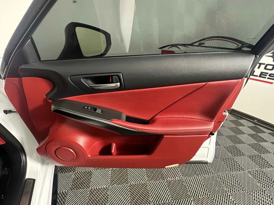 2024 Lexus IS 3rd Gen - Image 18 of 21