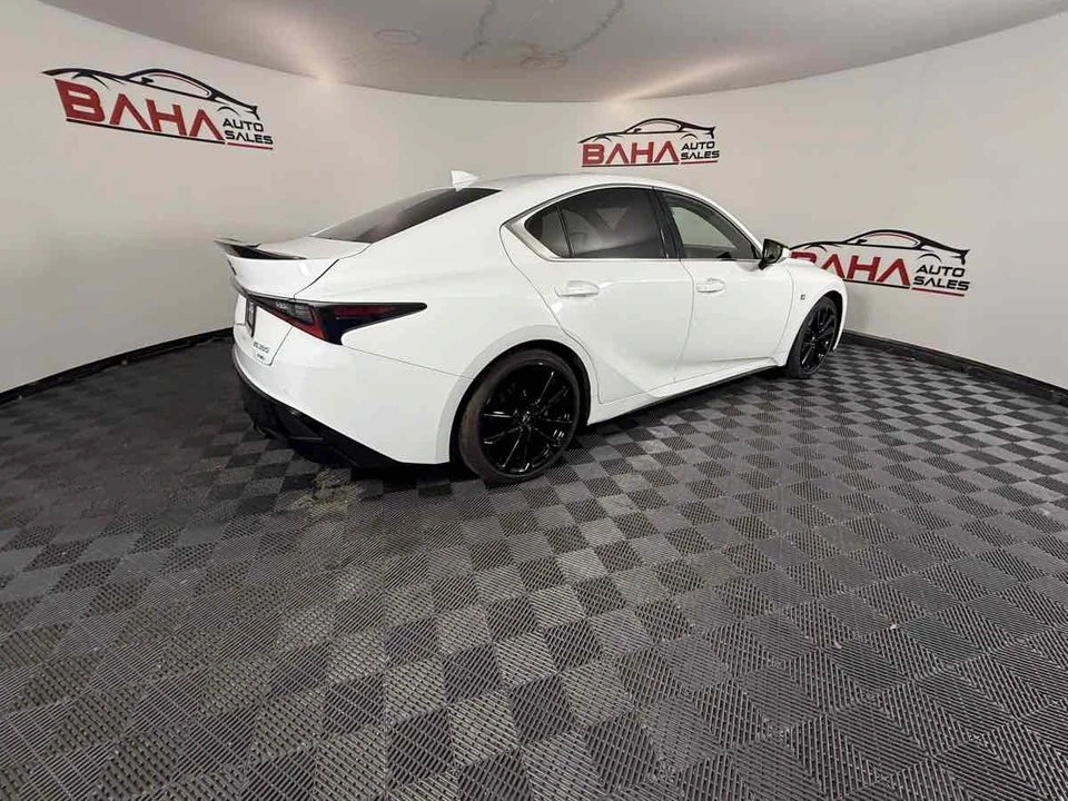 2024 Lexus IS 3rd Gen - Image 18 of 21