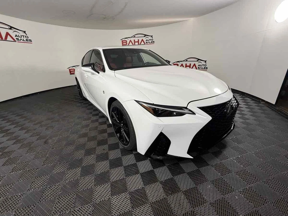 2024 Lexus IS 3rd Gen - Image 19 of 21