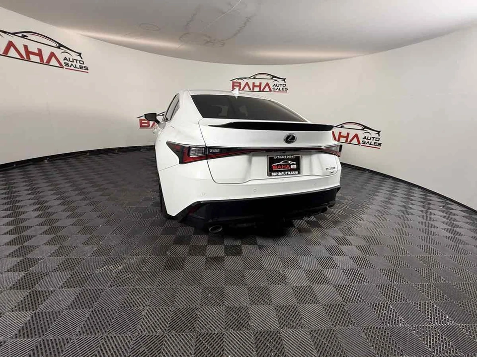 2024 Lexus IS 3rd Gen - Image 10 of 21