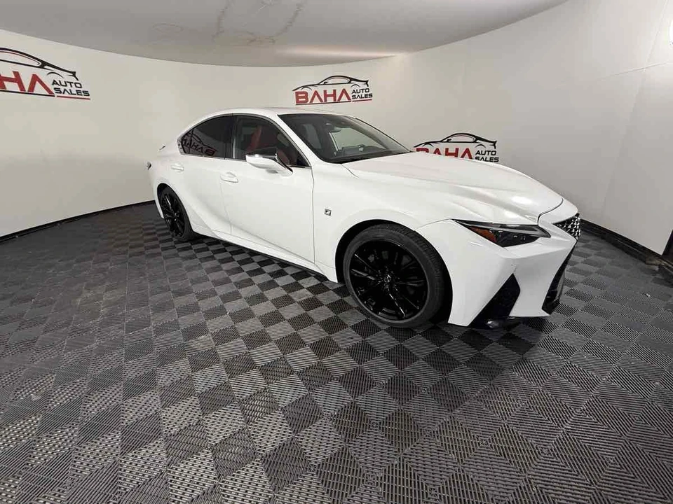 2024 Lexus IS 3rd Gen - Image 20 of 21