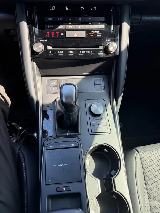 2024 Lexus IS 3rd Gen - Image 13 of 16