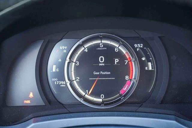 2024 Lexus IS 3rd Gen - Image 22 of 31