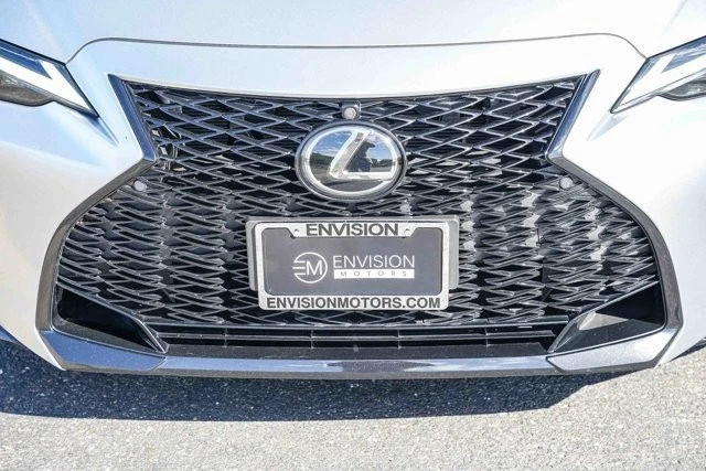 2024 Lexus IS 3rd Gen - Image 7 of 31
