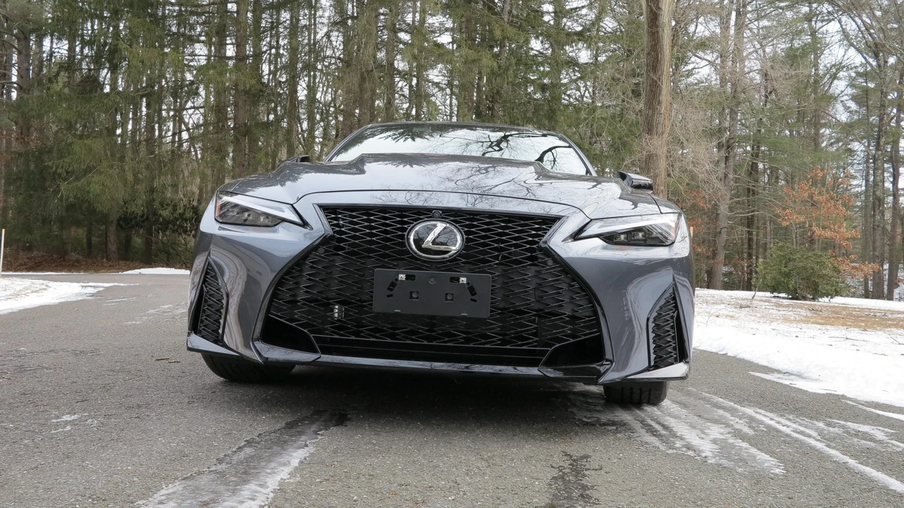 2024 Lexus IS 3rd Gen - Image 5 of 31