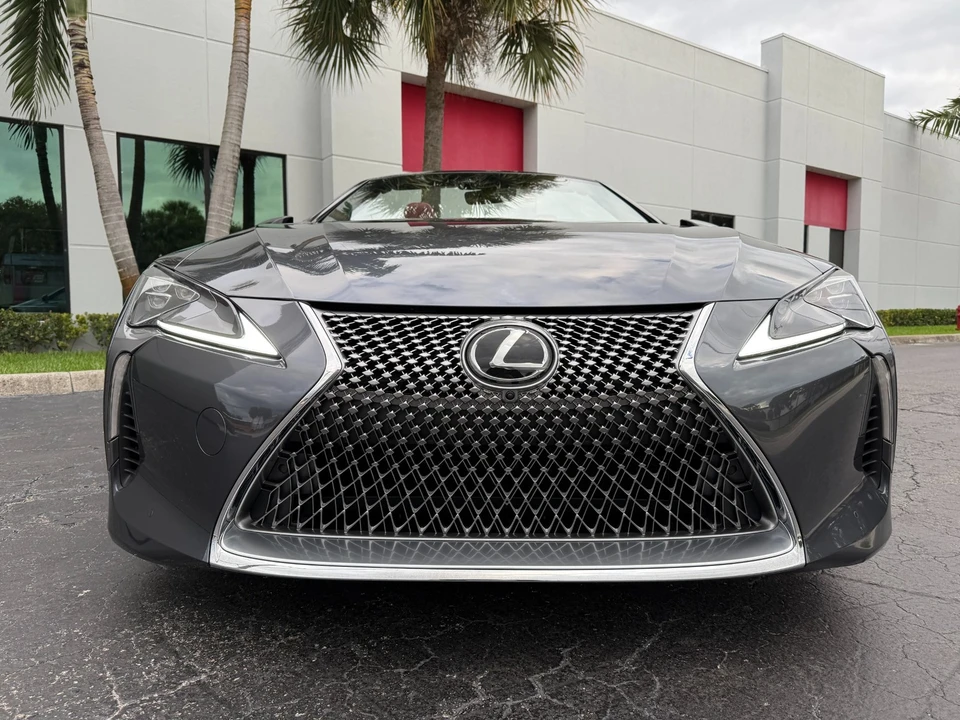 2024 Lexus LC - Image 15 of 21