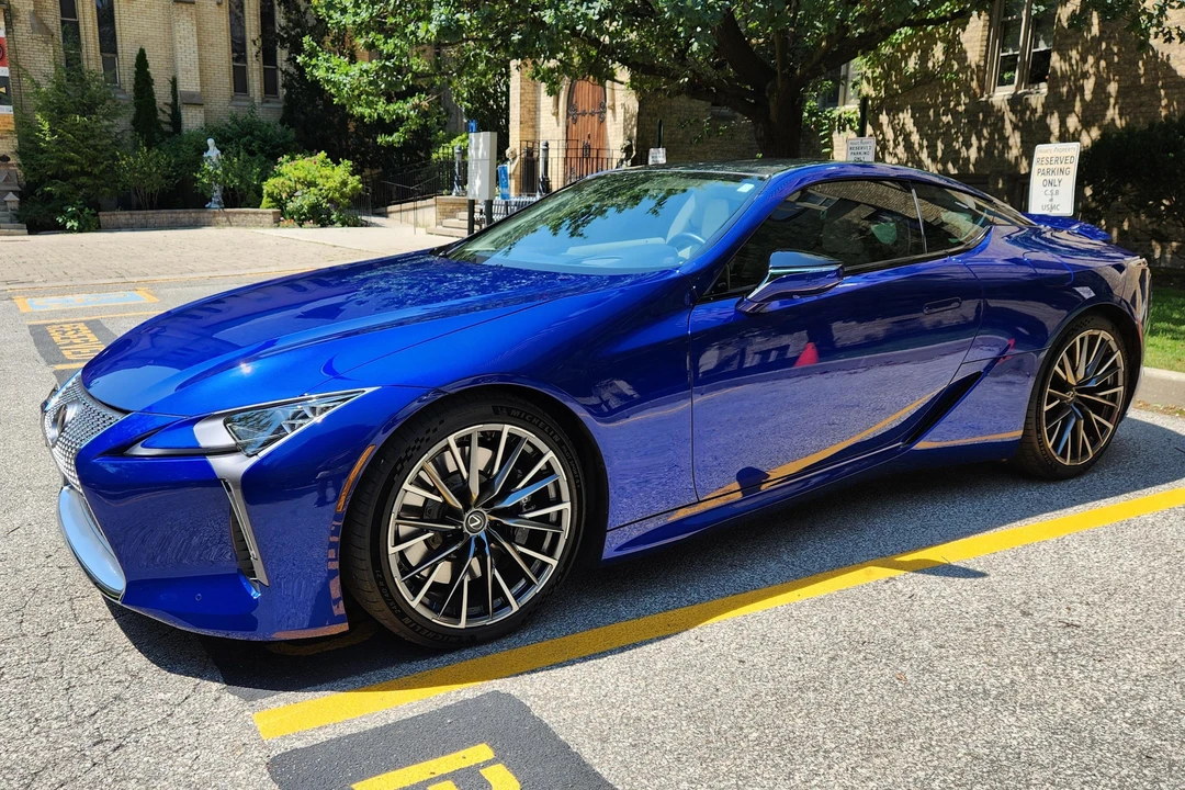 2024 Lexus LC - Image 10 of 31