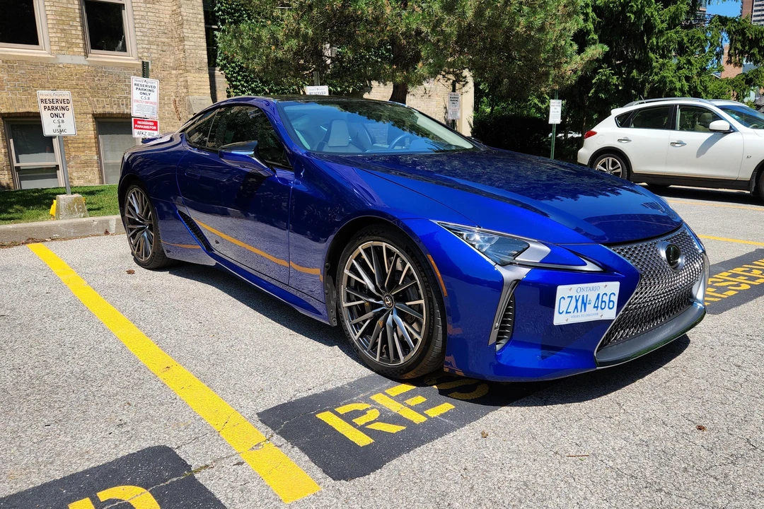 2024 Lexus LC - Image 22 of 31