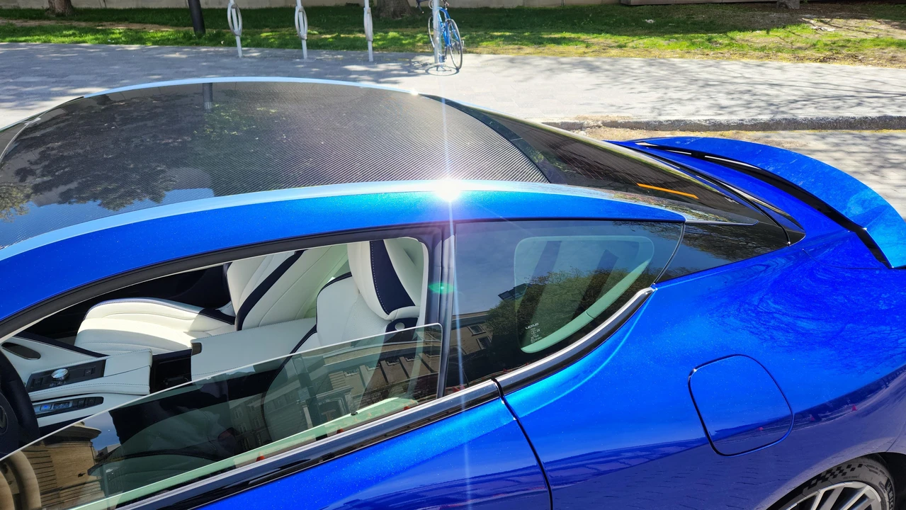 2024 Lexus LC - Image 30 of 31