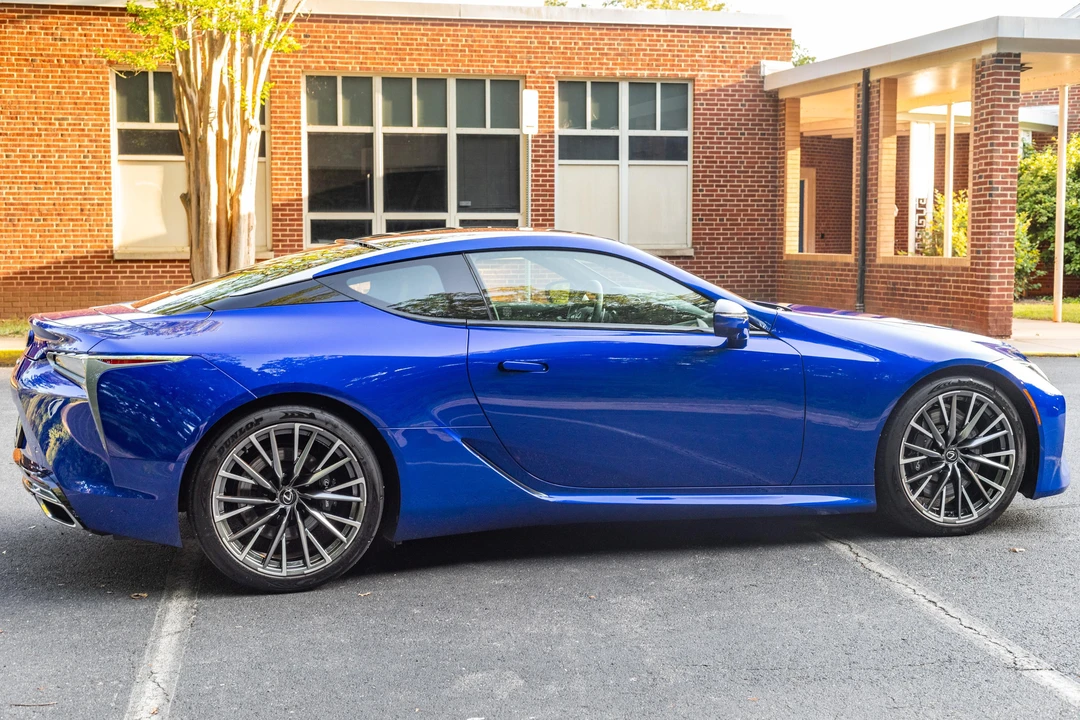 2024 Lexus LC - Image 10 of 31
