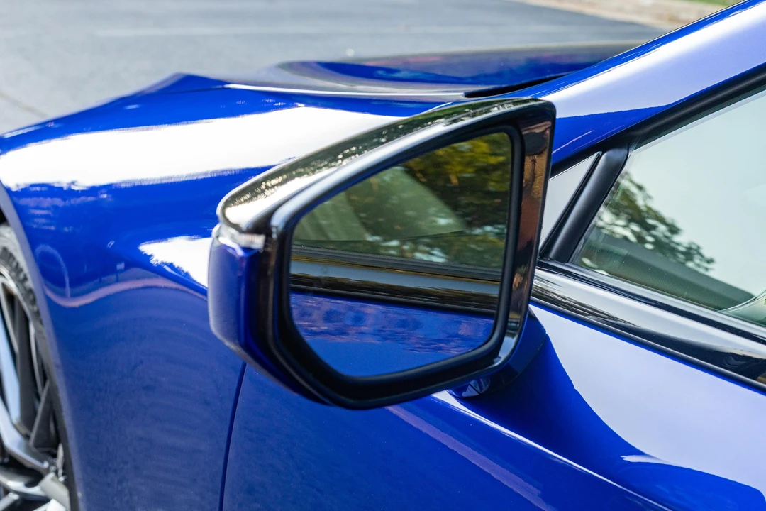 2024 Lexus LC - Image 13 of 31