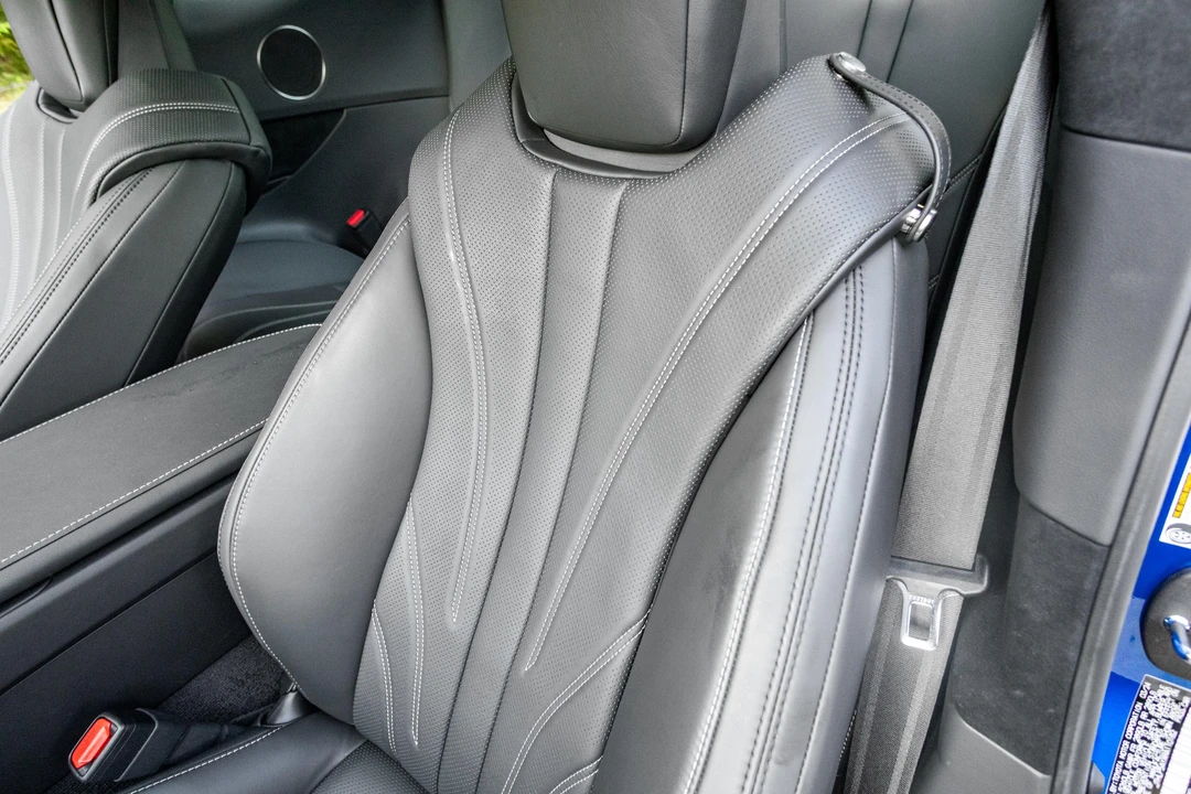 2024 Lexus LC - Image 28 of 31