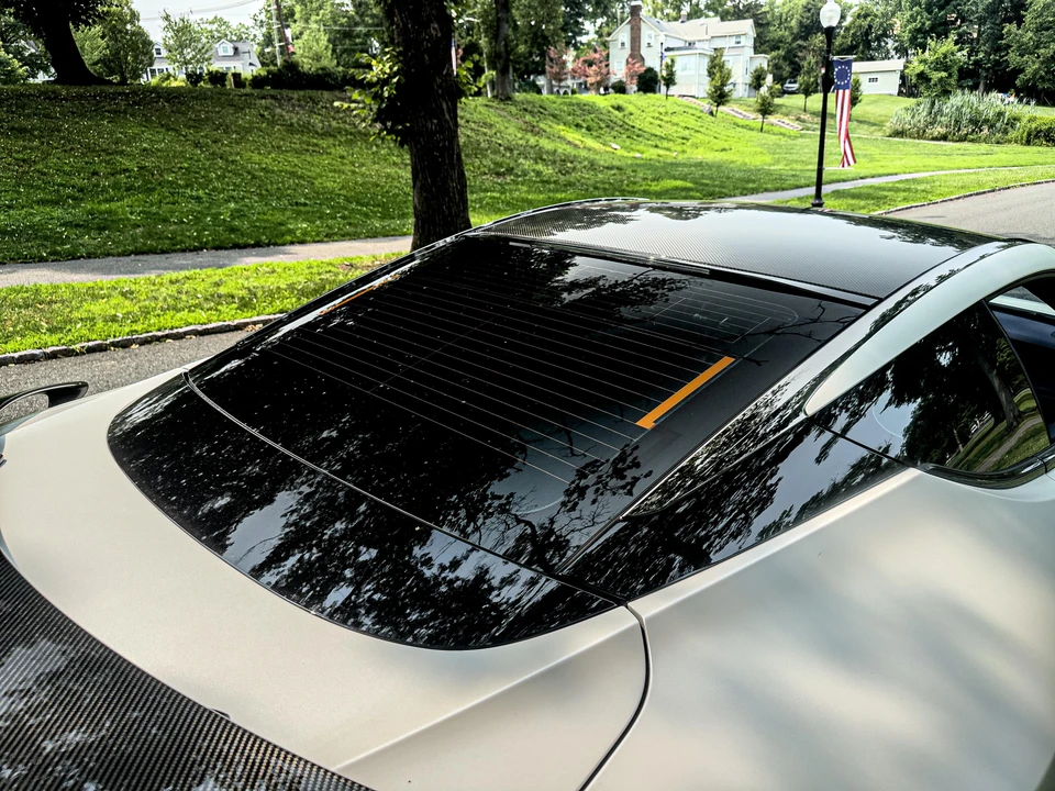 2024 Lexus LC - Image 25 of 31
