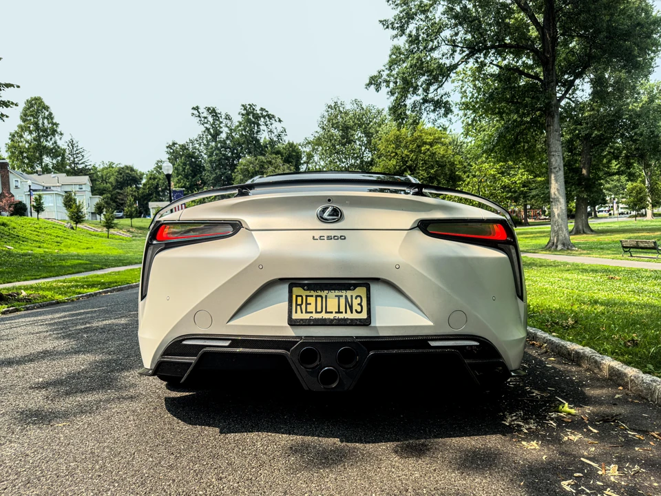 2024 Lexus LC - Image 10 of 31