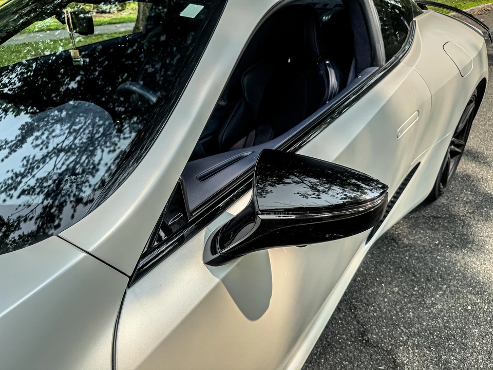 2024 Lexus LC - Image 30 of 31