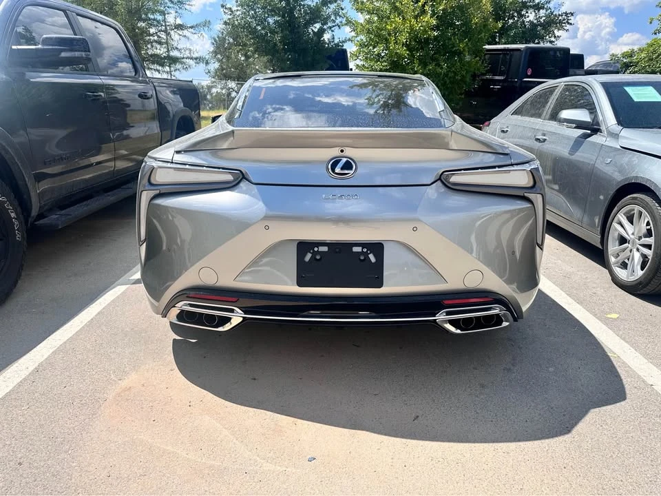 2024 Lexus LC - Image 2 of 5