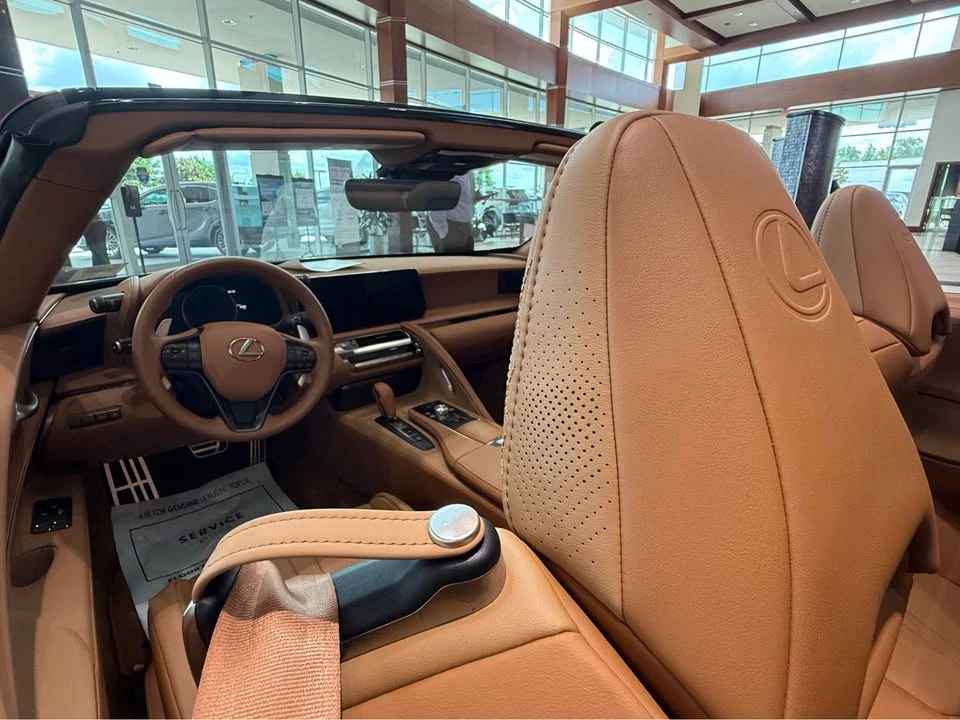 2024 Lexus LC - Image 4 of 6