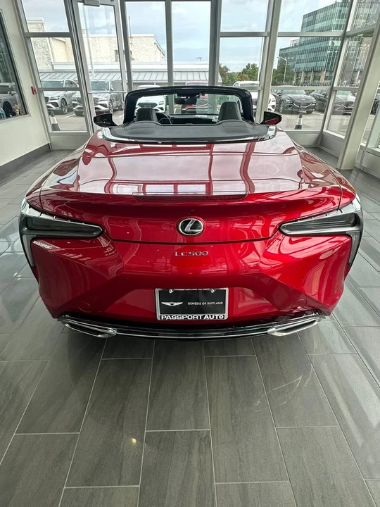 2024 Lexus LC - Image 5 of 7