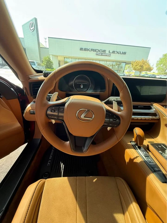 2024 Lexus LC - Image 11 of 15